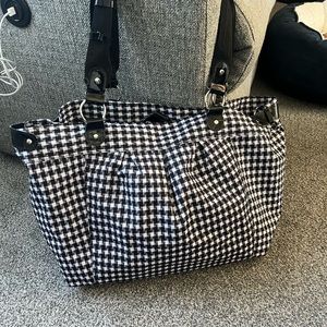 Black and white checkered cloth beach bag